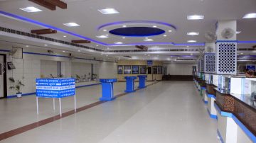 Uniform light output from LED lighting
