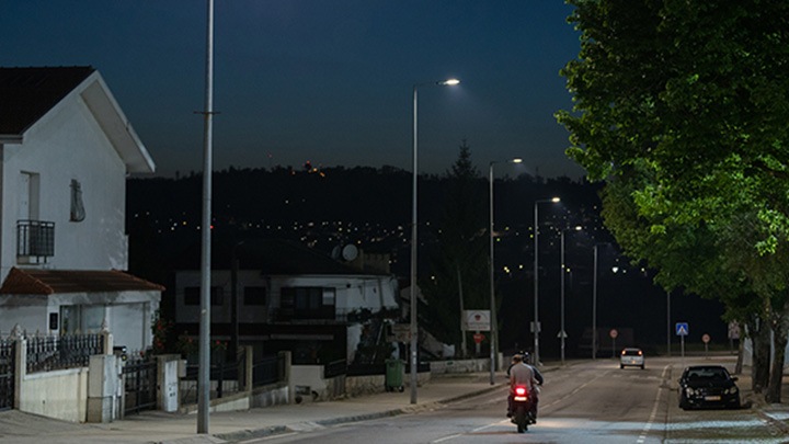 LED lighting system for the citizens of Pa&ccedil;os de Ferreira