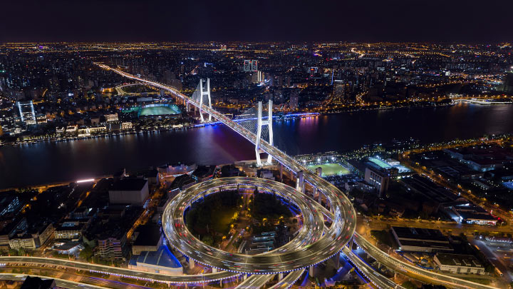 Signify shines dynamic light on Shanghai&rsquo;s buildings, bridges and rivers