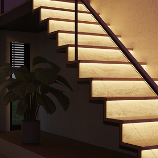 Lightstrip Plus