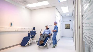 Belysning som ger personalen energi och hjälper patienterna att slappna av