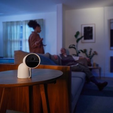 Delivery person dropping off a parcel