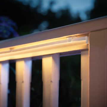 Outdoor lightstrips are easy to mount