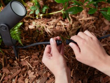 Hue Outdoor Install and Extend video