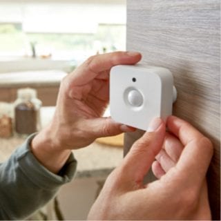 Cómo utilizar los sensores de movimiento para luces inteligentes