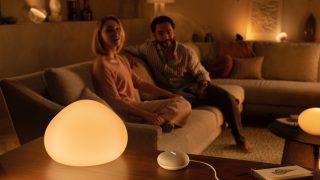 « allume toutes les lampes »