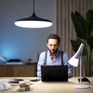 Utilisez des scénarios lumineux préréglés