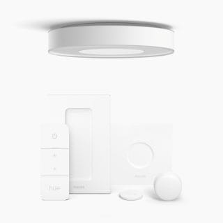 Lampu yang mencakup aksesori